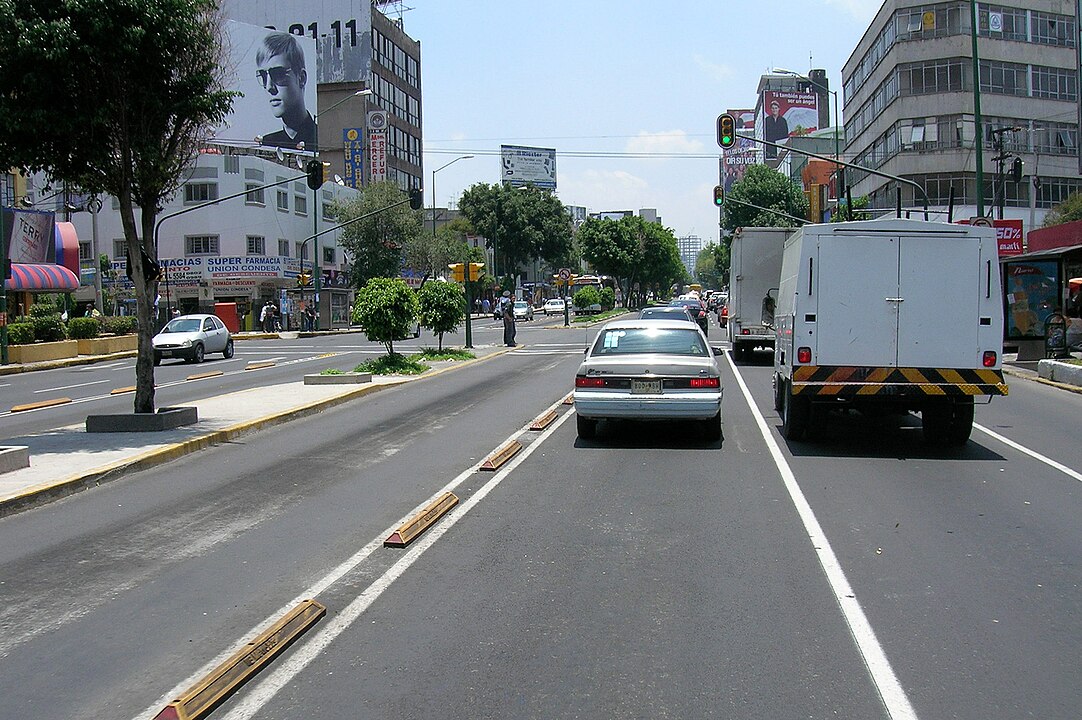 Avenida de los Insurgentes, Mexico City, Mexico