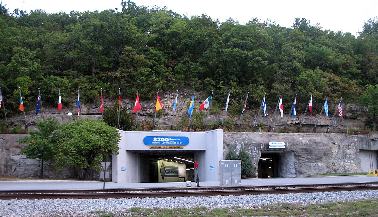 SubTropolis, Kansas City, Missouri