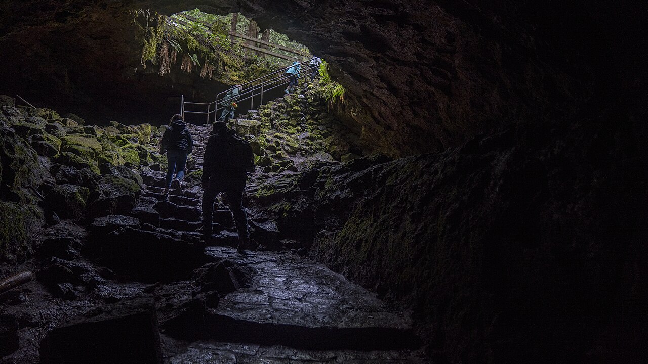 Ape Cave, Washington