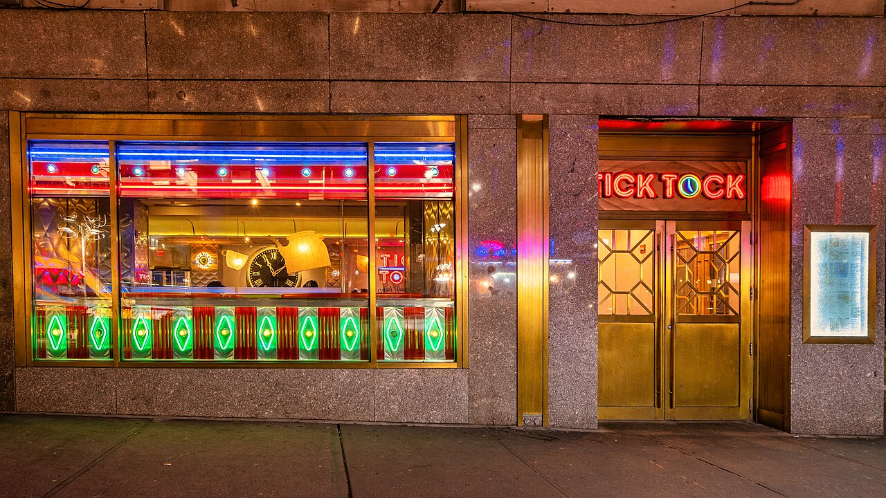 Tick Tock Diner, Clifton, New Jersey