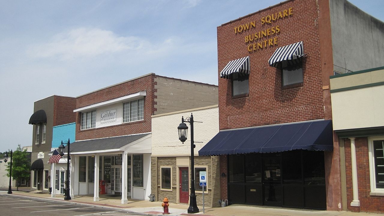 15 Secluded Southwest Tennessee Towns Where Community Still Comes First