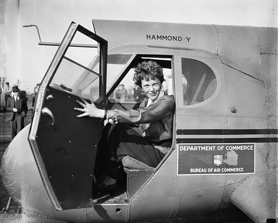 Amelia Earhart (1937)