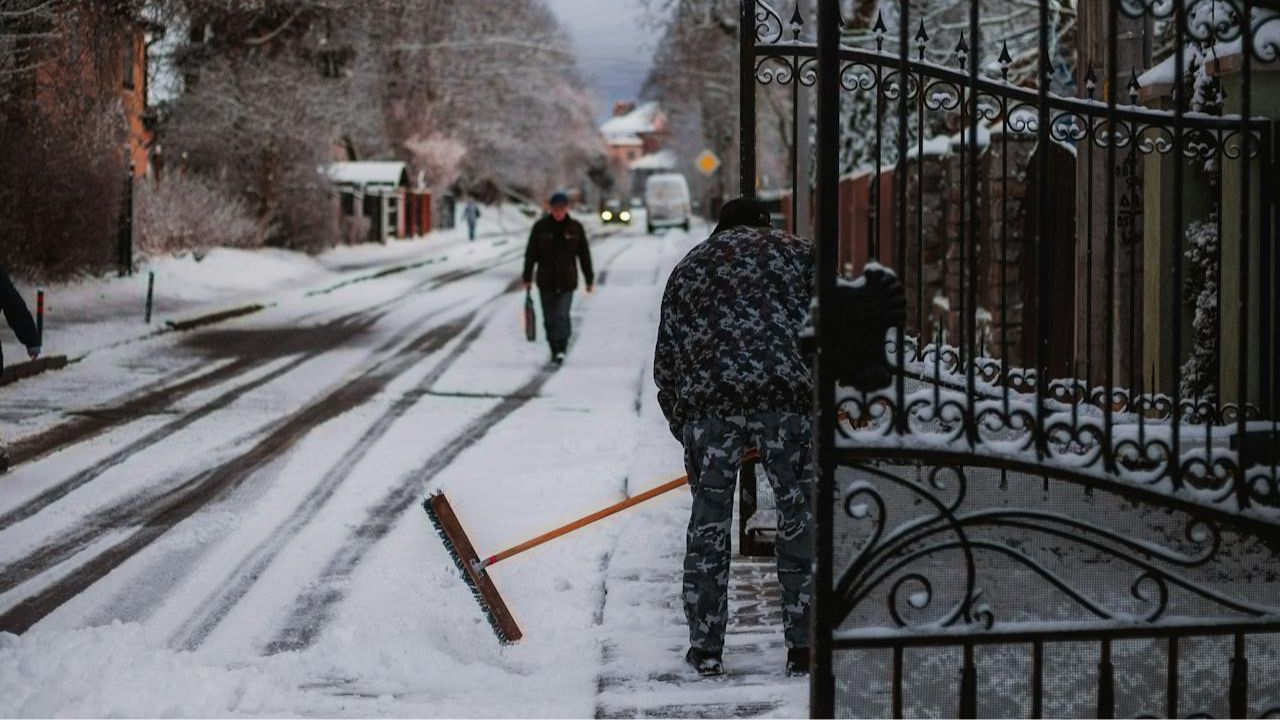 Not clearing snow and ice from sidewalks