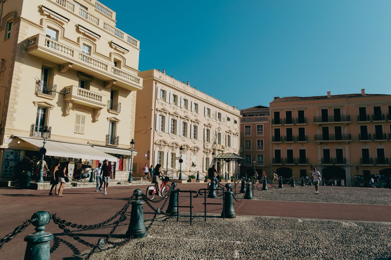 What sets this neighborhood apart today