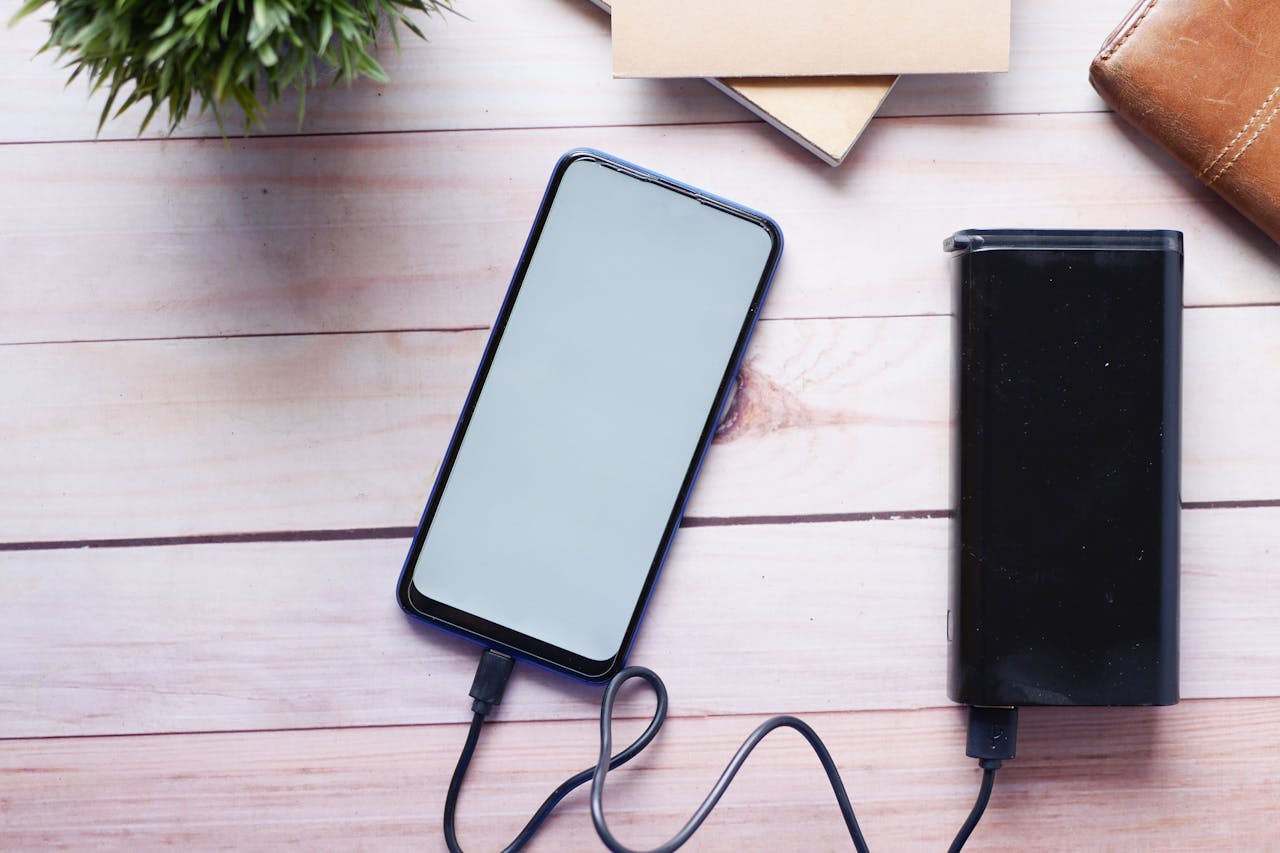Phone Charging: Heat Is The Real Battery Killer