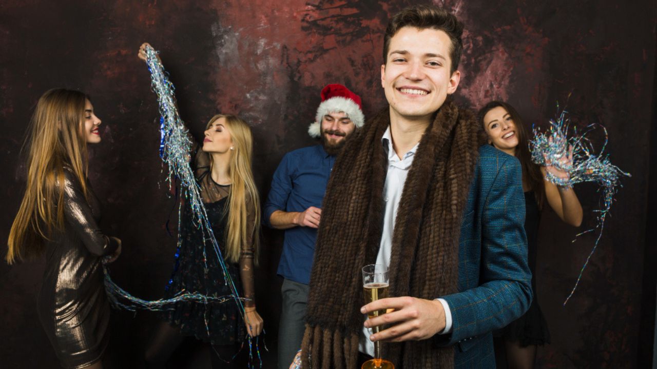 10 Social Rules From the 19th Century That Would Get You Kicked Out of a Party Today