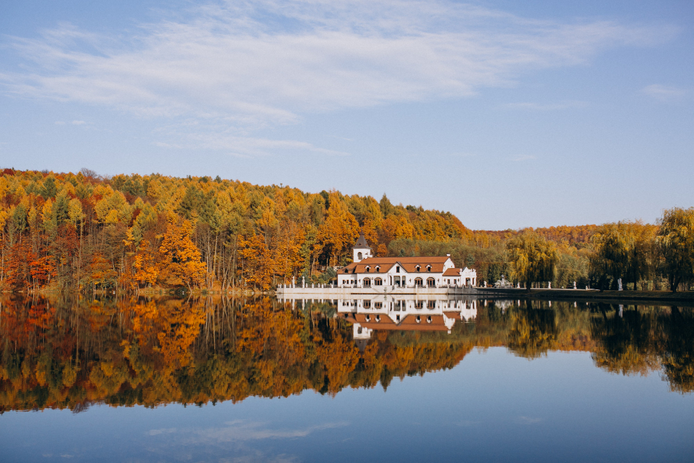 Lakeside small town in the North with autumn color