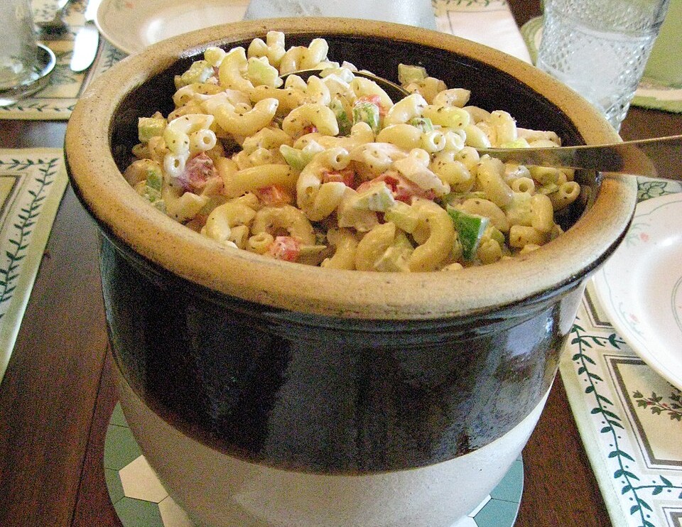 Macaroni Salad With Dill Pickle