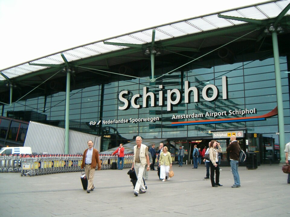 Schiphol Airport Diamond Grab, 2005