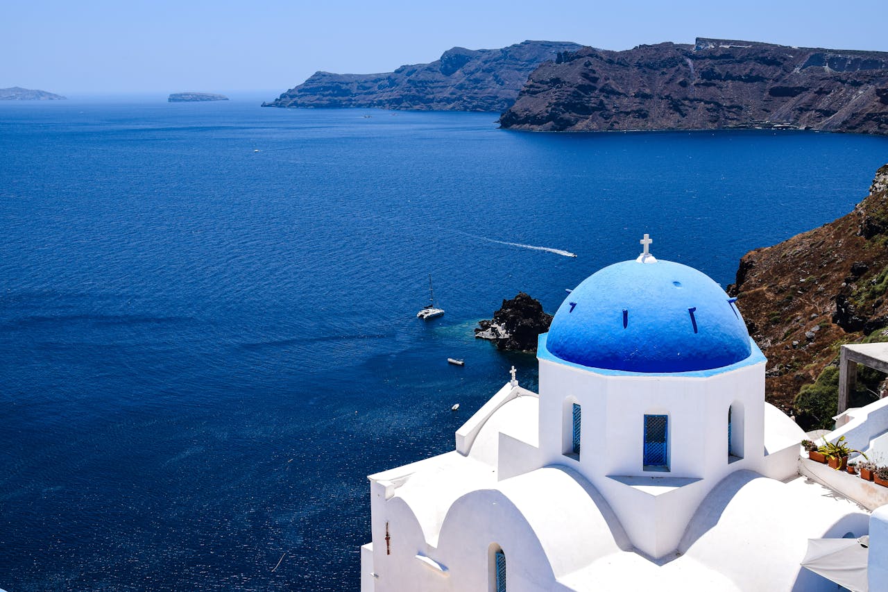 Santorini Caps Cruise Arrivals, Adds Levies