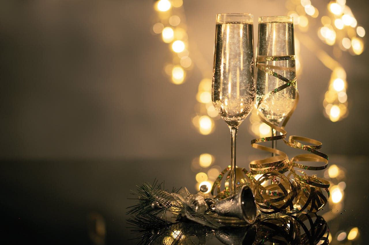 New Year Toasts: Champagne and Otoso