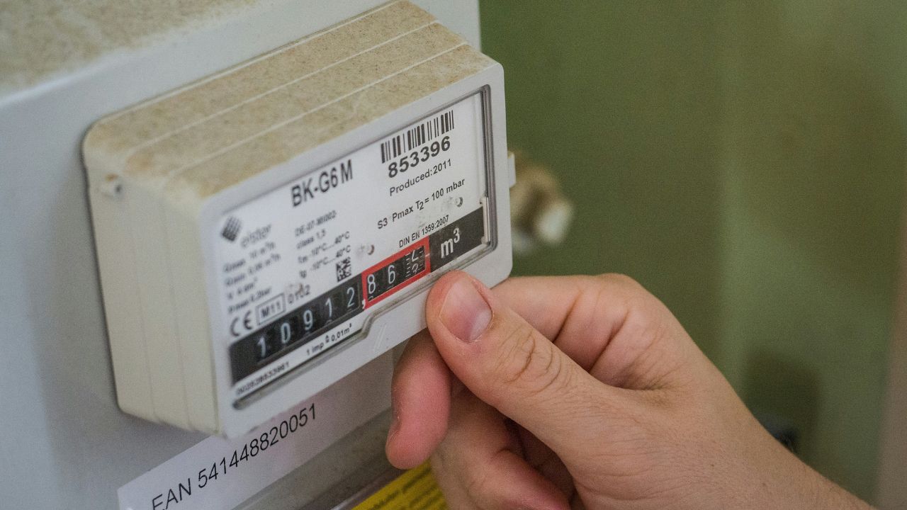 Bypassing or Tampering with an Electric Meter