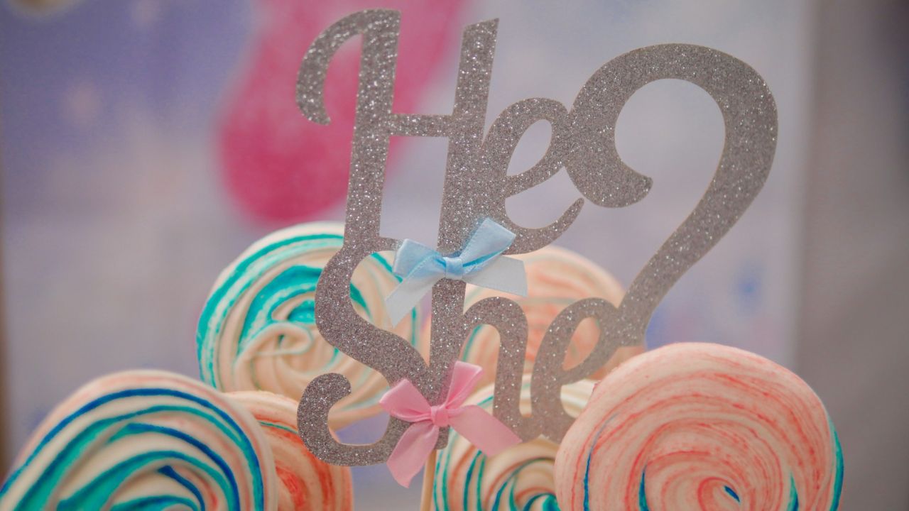 Cake that hide a surprise