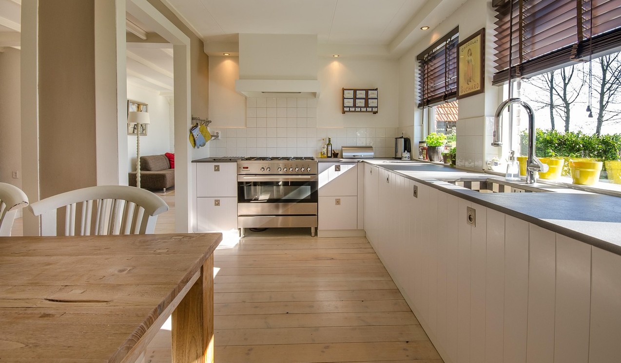Kosher Homes: Two Kitchens in One