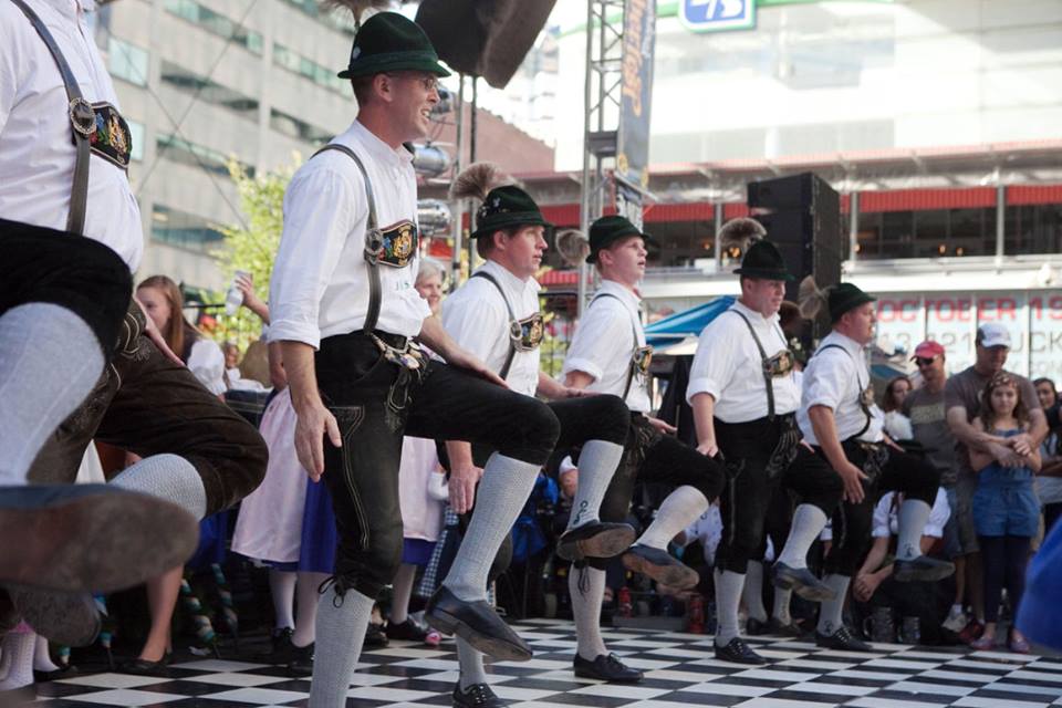 The World’s Largest Chicken Dance Happens in Oktoberfest