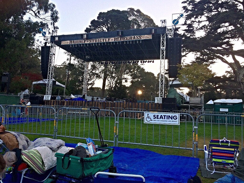 Hardly Strict Business Set