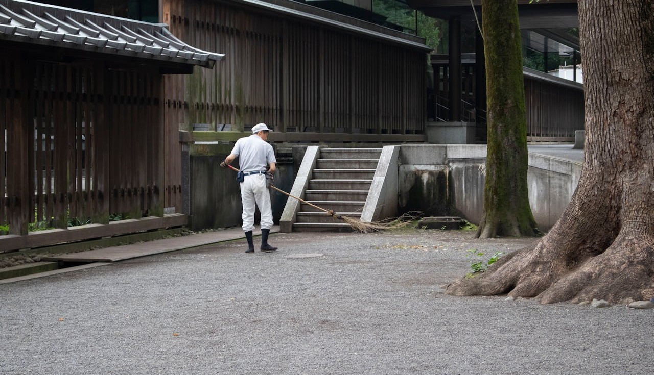 Care for Shared Grounds and Carts