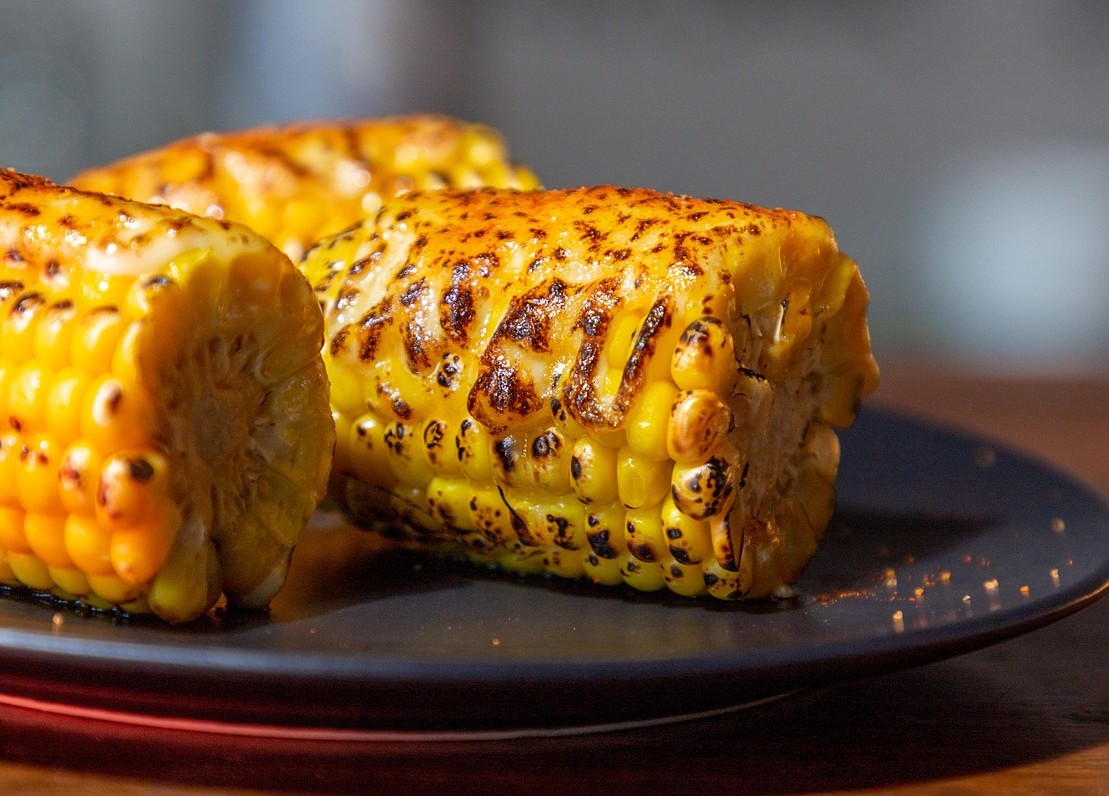Grilled Corn With Herb Butter
