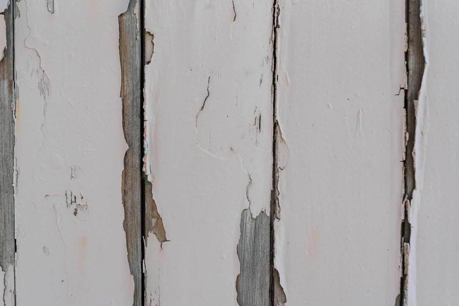 Missing Kick-Out Flashing at Sidewalls