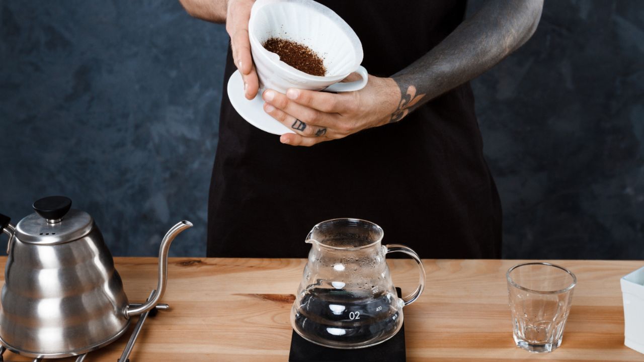 Use a 1:16 to 1:18 coffee to water ratio, control grind and temperature, and tweak one variable at a time.