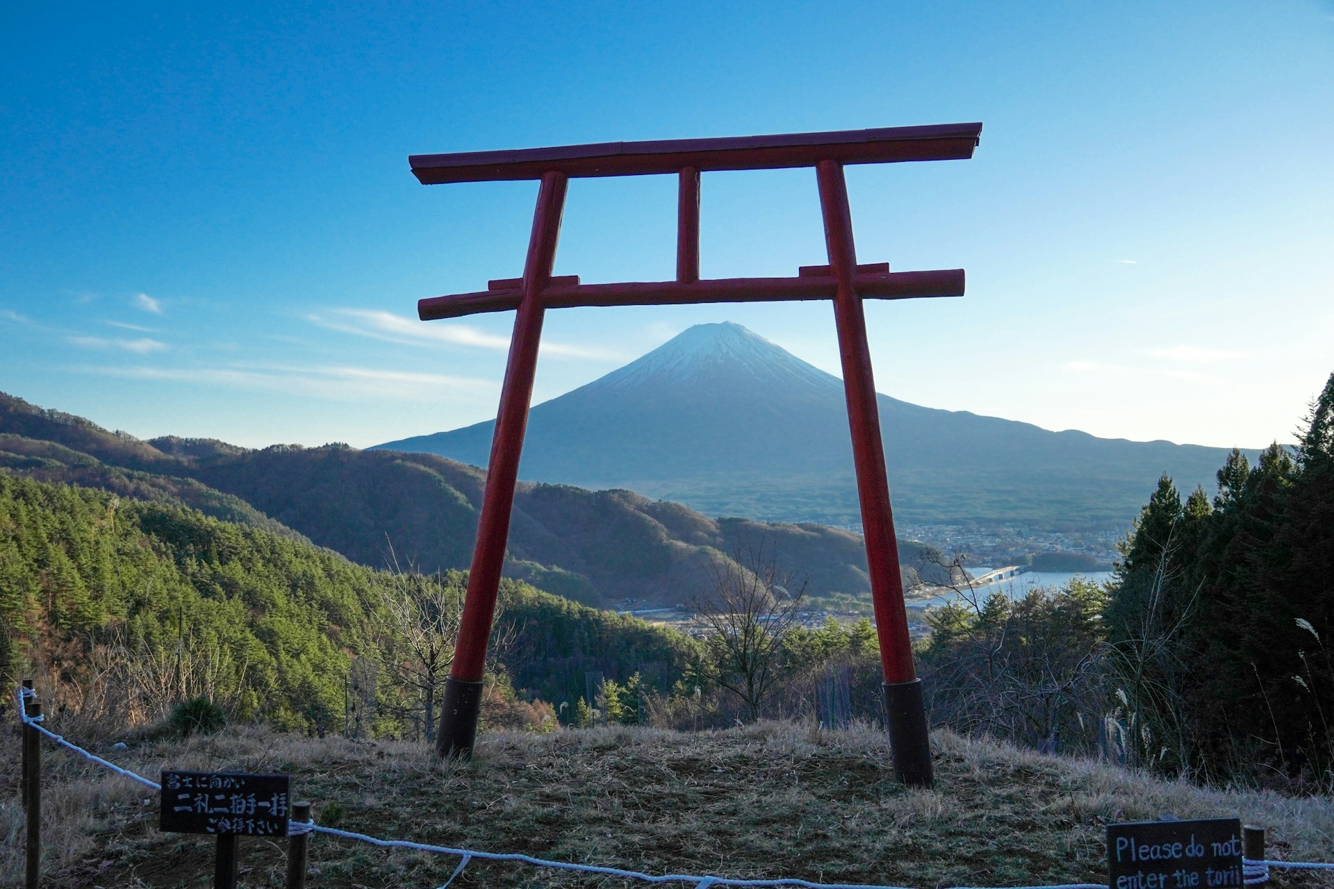Mount Fuji Adds Gates, Caps, And Fees