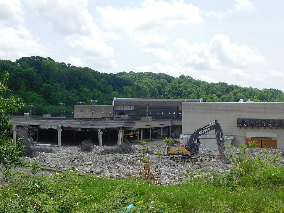 Century III Mall, West Mifflin, Pennsylvania