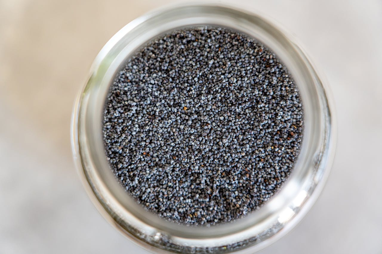Poppy Seeds: Baking Staple Treated As Suspicious Cargo