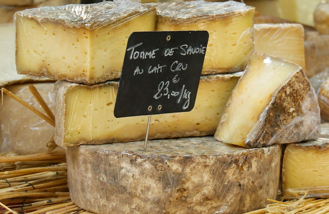 Raw Milk And Young Raw-Milk Cheese