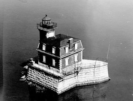 Hudson Athens Lighthouse