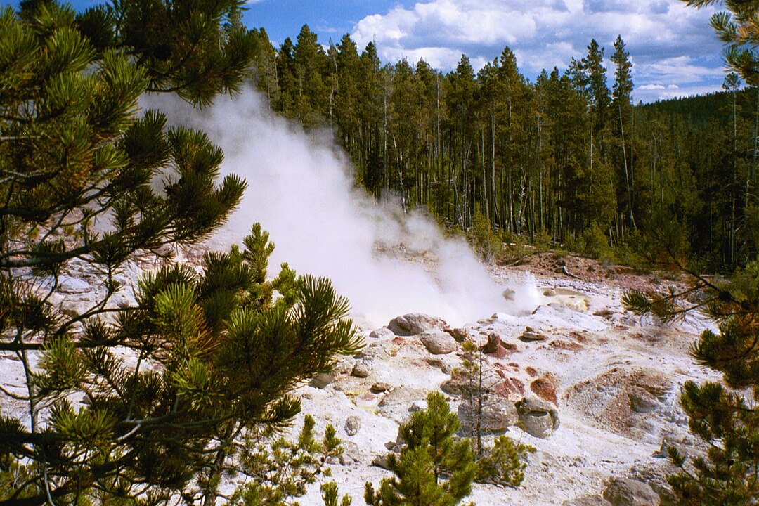 Steamboat Geyser, The Giant That Went Quiet
