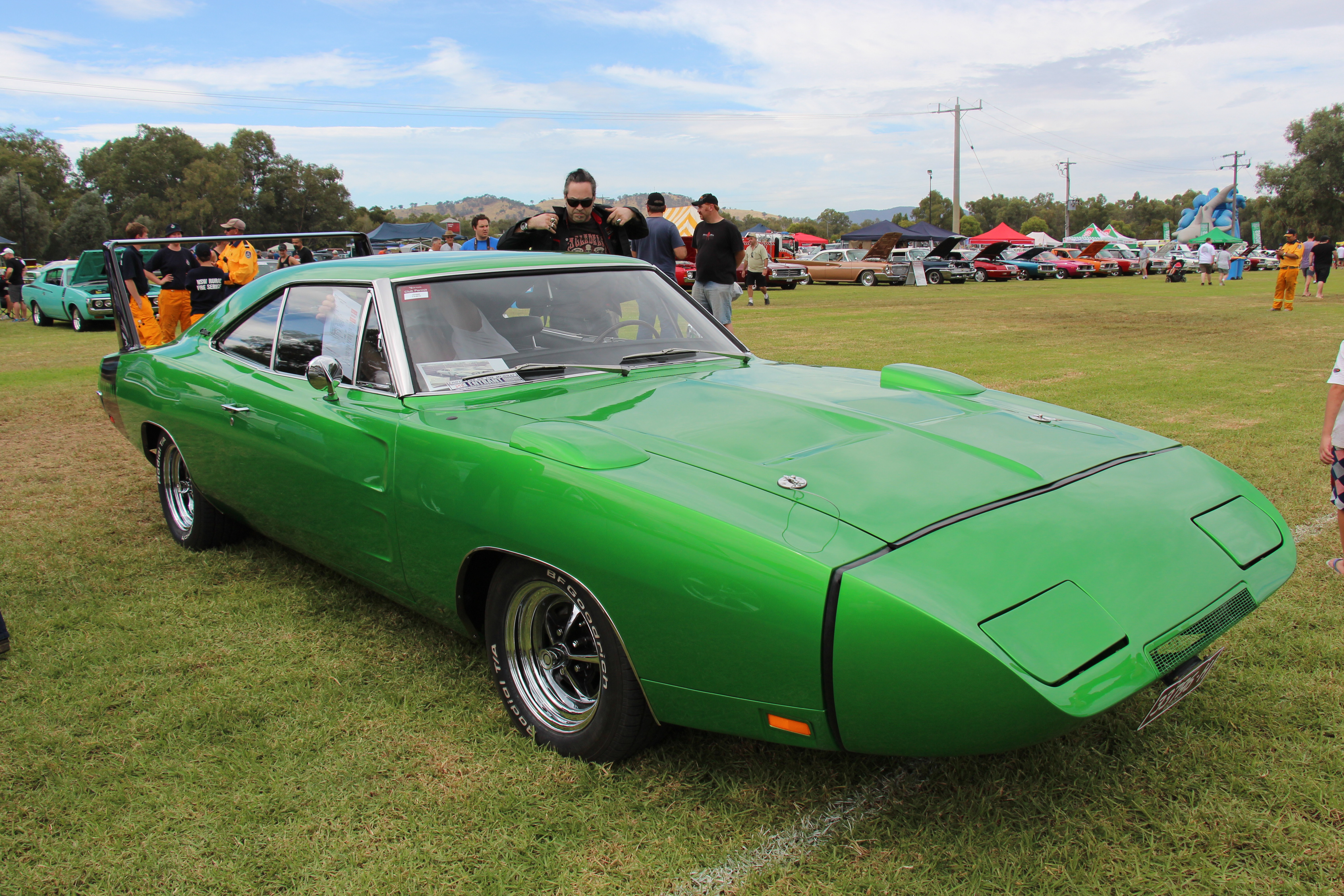 1969_Dodge_Charger_Daytona_(13419983895)