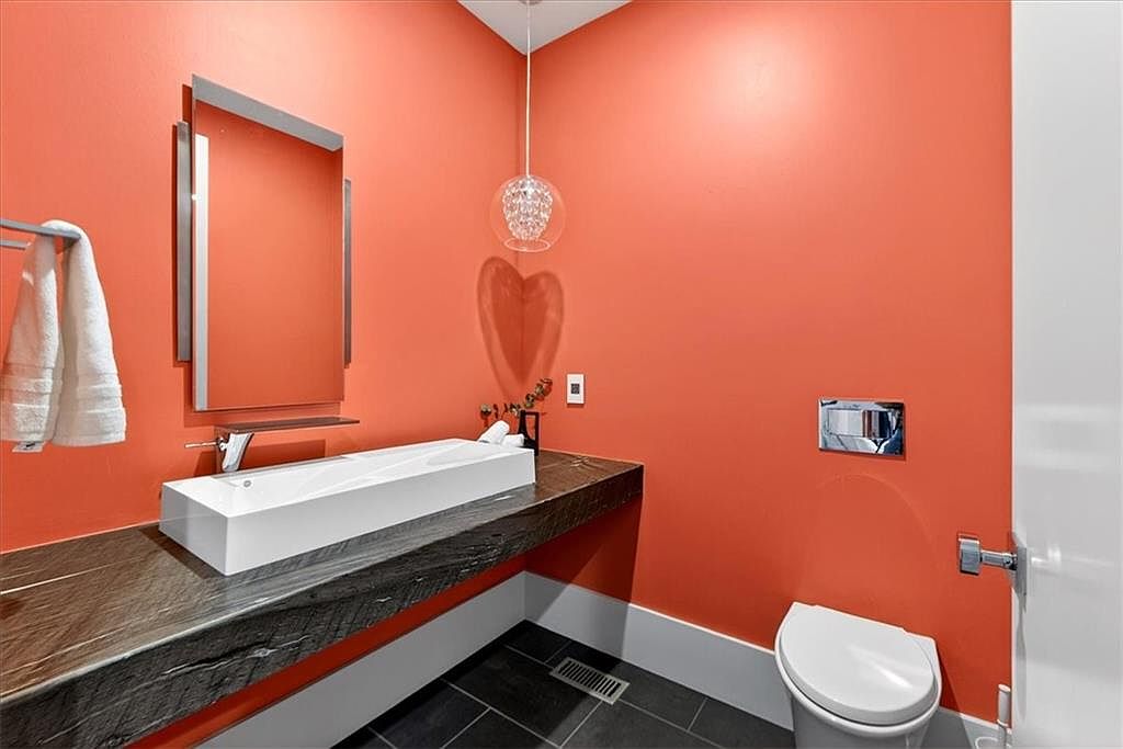 Modern bathroom design