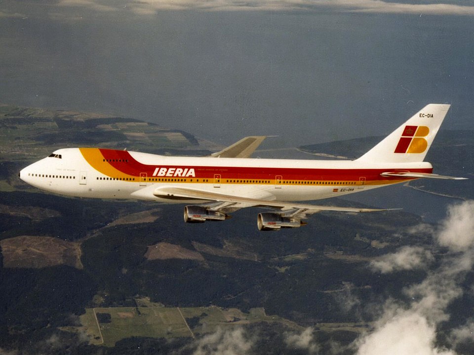 Pan Am’s 747 Jumbo Brings Mass International Travel (1970)