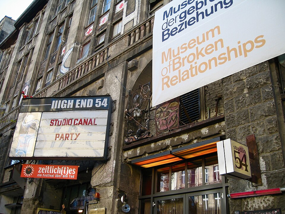 Museum_of_Broken_Relationships_in_Berlin