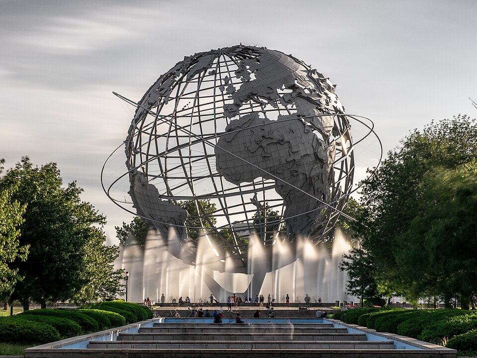 The Unisphere’s Frozen Orbits
