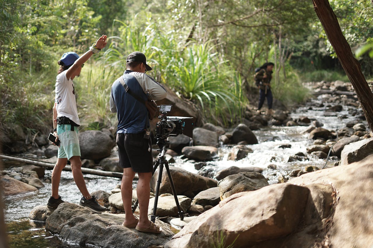 Set-Jetting As Fan Proof, Not Just Sightseeing