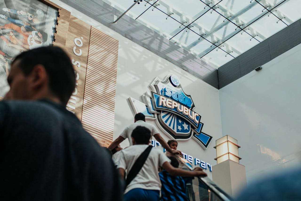 Public Displays Of Affection In The UAE