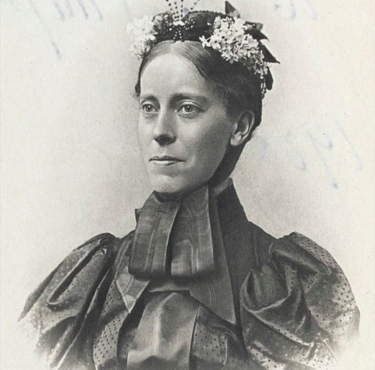 Mary Kingsley: Crossing Rivers, Respecting Knowledge