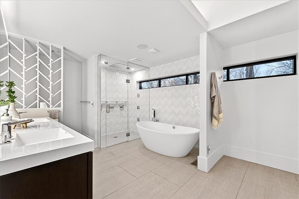 Modern bathroom oasis