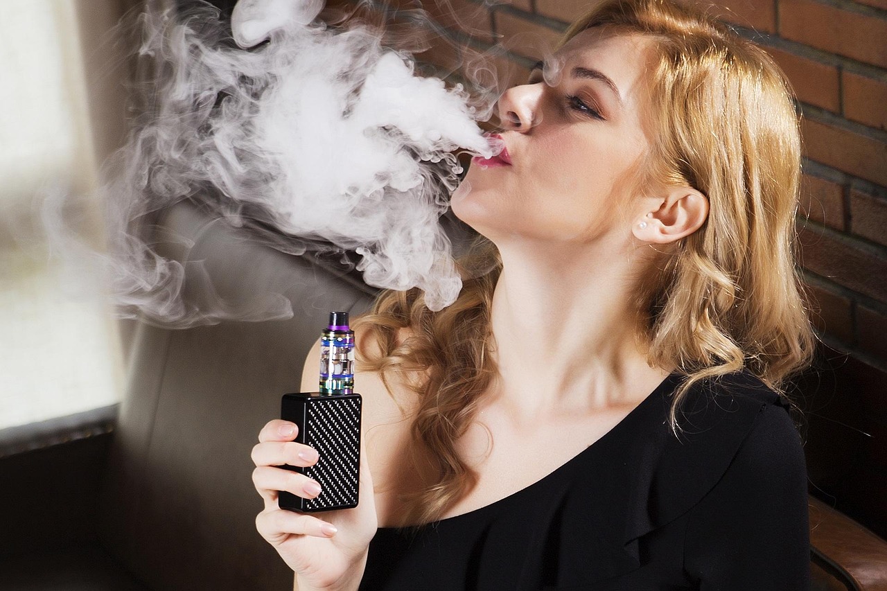 Vapes And E-Cigarettes In Checked Bags: Smokeless, Not Harmless