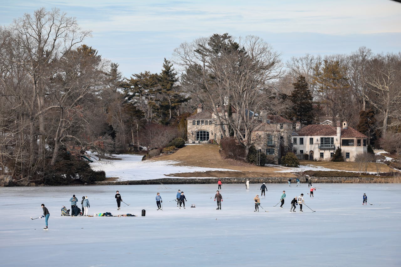 Pond Skating