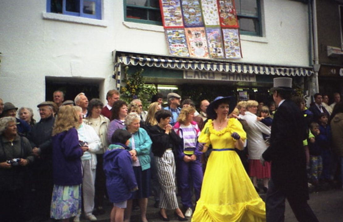Helston, England (Flora Day)