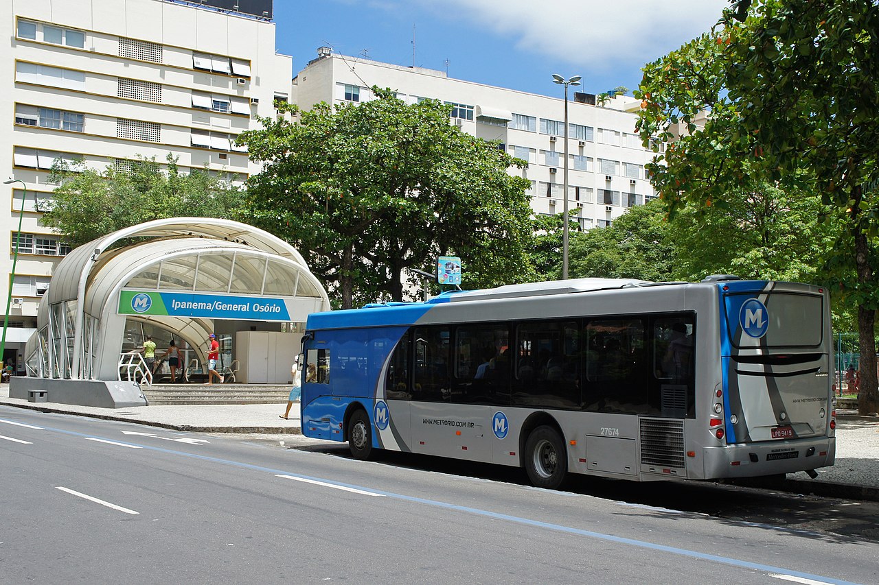 Rio de Janeiro: Major Transport Nodes and Bus Corridors
