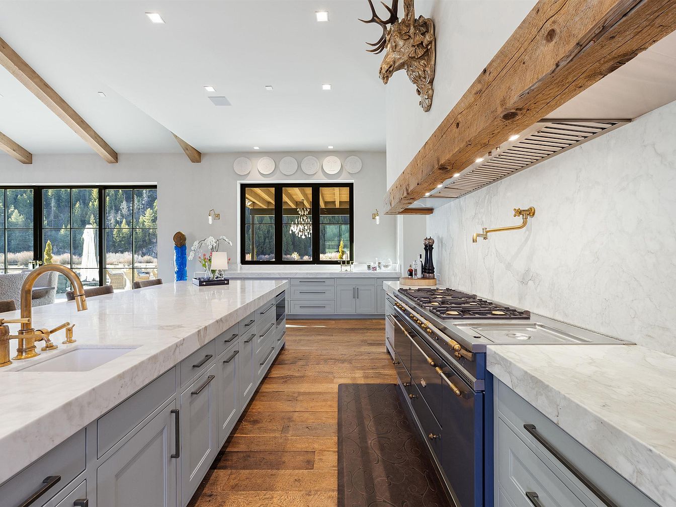 Modern kitchen design