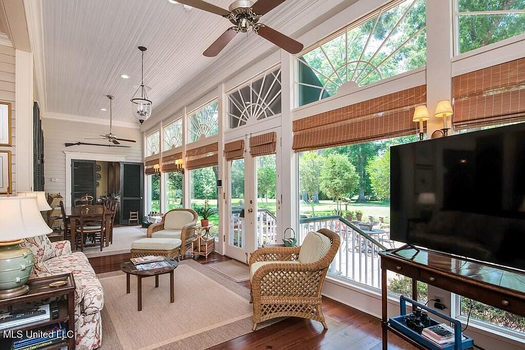 Sunroom retreat