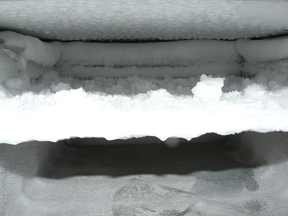 Defrosting Freezers And Managing Iceboxes