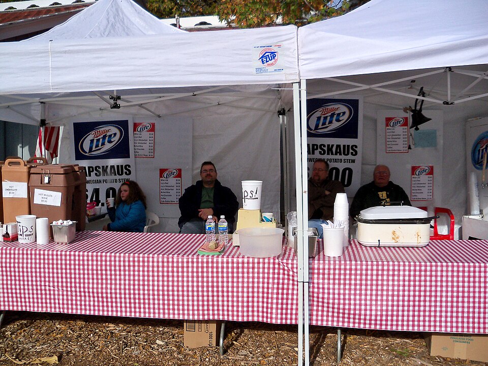 960px-Lapskaus_stand