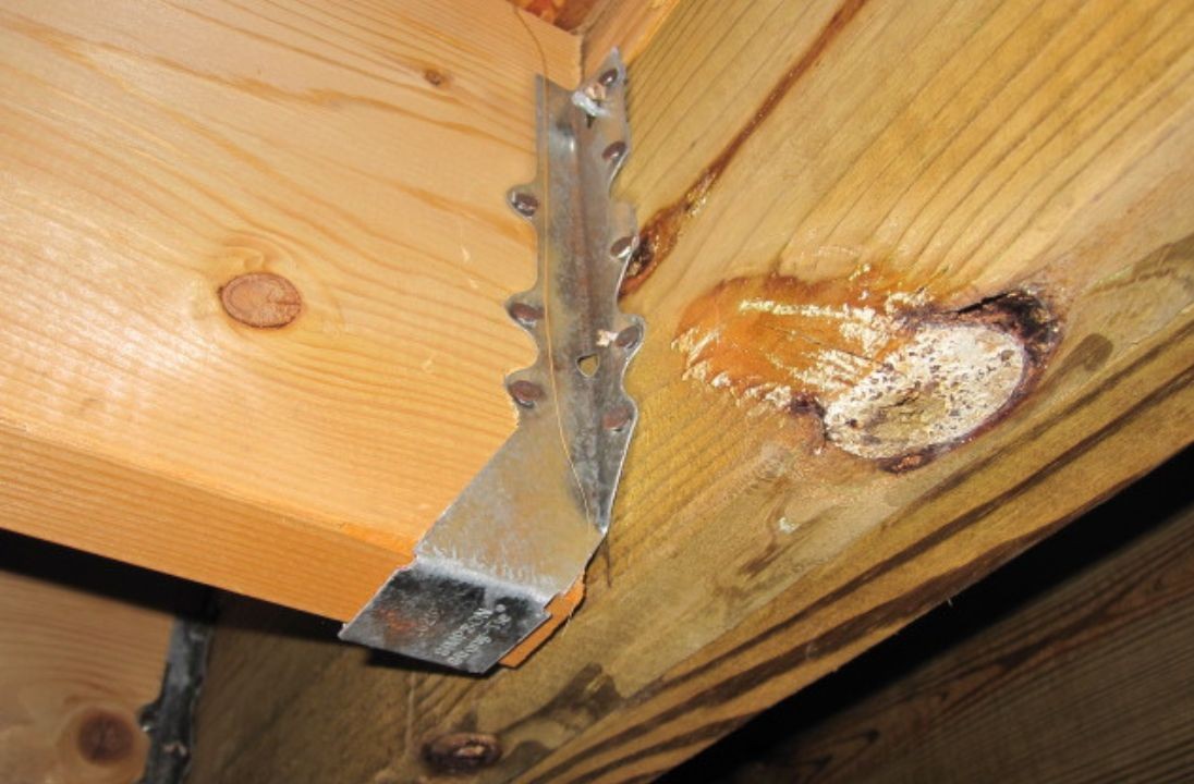 Rusting Fasteners And Metal Connectors