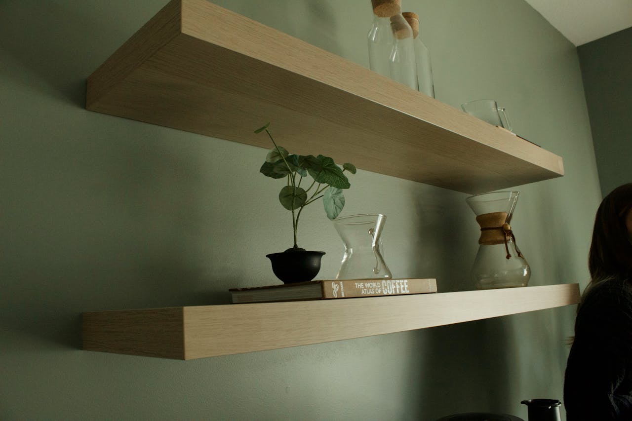 Floating shelves