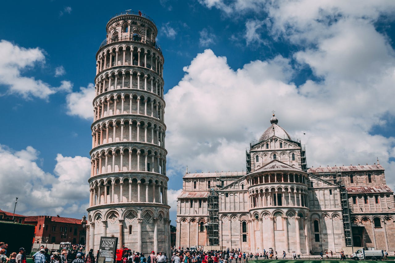 10. Leaning Tower Photo Zone, Pisa